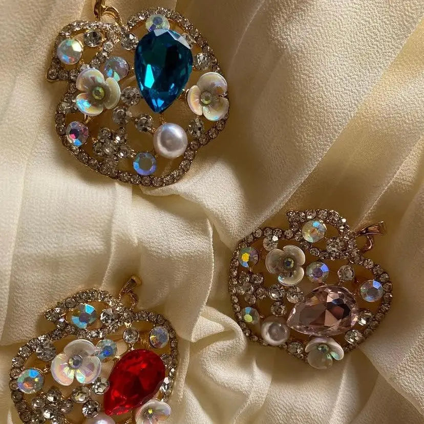 Brooch Dreamy Designs