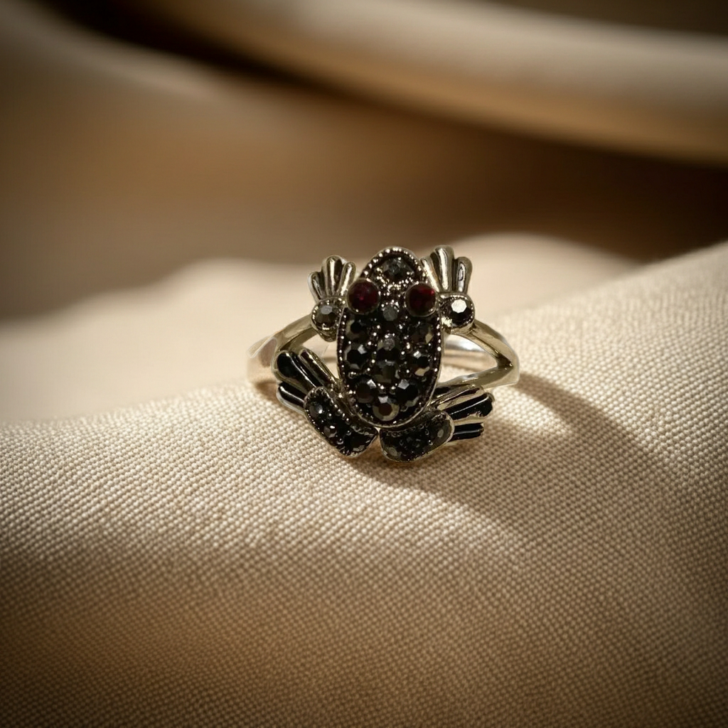 Mystic Frog Ring