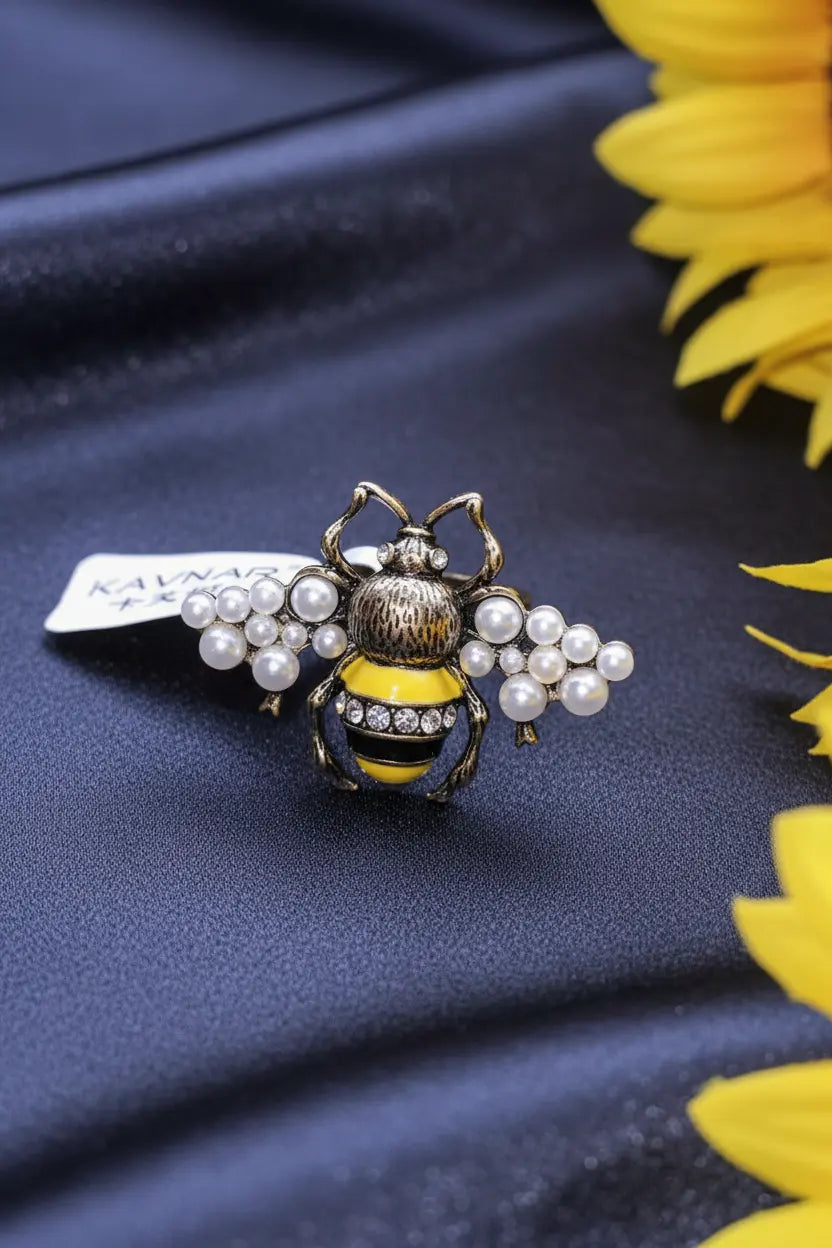 Bumble Bee Ring Dreamy Designs