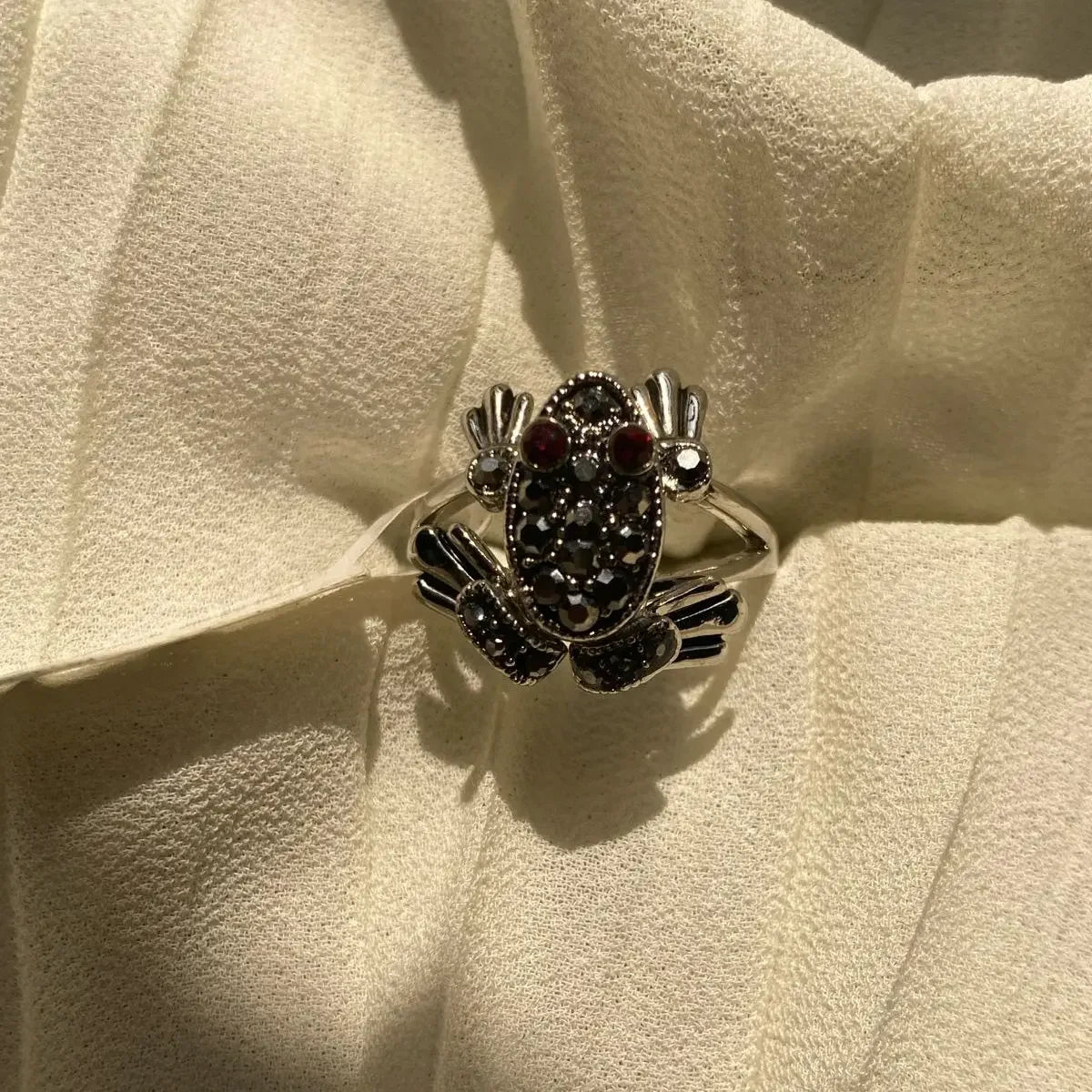 Mystic Frog Ring Dreamy Designs
