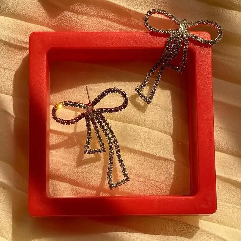 Bow Earrings Dreamy Designs